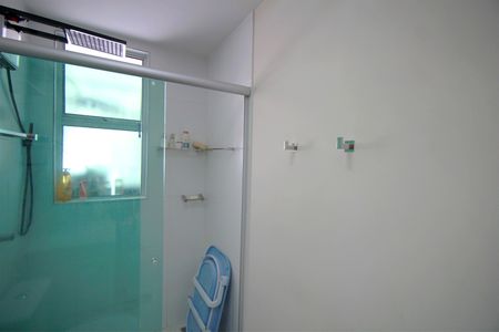 Apartamento à venda com 70m², 3 quartos e 2 vagasBanheiro Social