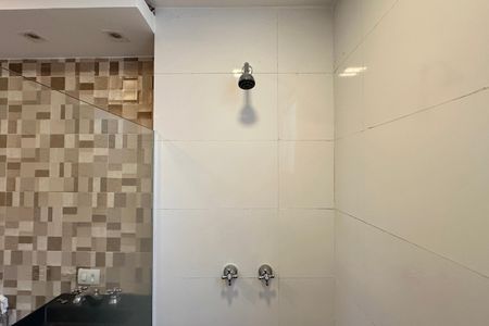 Apartamento à venda com 80m², 2 quartos e sem vagaBanheiro Social