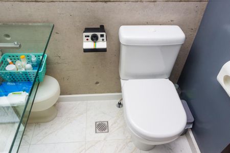 Apartamento à venda com 70m², 1 quarto e 2 vagasBanheiro