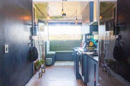 Apartamento à venda com 70m², 1 quarto e 2 vagasCozinha e Área de Serviço