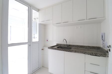 Apartamento para alugar com 63m², 2 quartos e 1 vagaCozinha e Área de Serviço