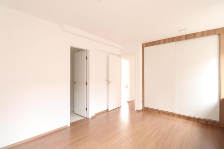 Apartamento para alugar com 63m², 2 quartos e 1 vagaSuíte