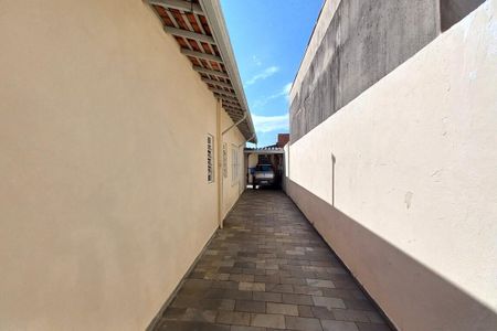 Casa para alugar com 328m², 3 quartos e 4 vagas Casa para alugar com 328m², 3 quartos e 4 vagasCorredor