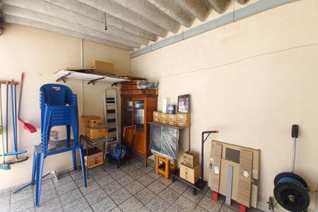 Casa para alugar com 328m², 3 quartos e 4 vagas Casa para alugar com 328m², 3 quartos e 4 vagasÁrea Comum