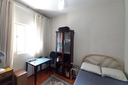 Casa para alugar com 328m², 3 quartos e 4 vagas Casa para alugar com 328m², 3 quartos e 4 vagasQuarto 2