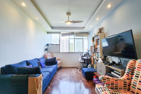 Apartamento à venda com 96m², 3 quartos e 1 vagaSala