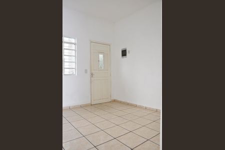 Casa para alugar com 90m², 2 quartos e 1 vagaSala