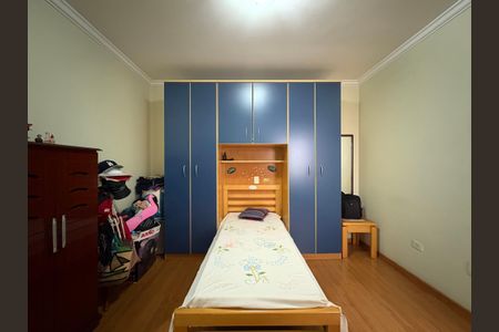 Casa à venda com 260m², 3 quartos e 3 vagas Casa à venda com 260m², 3 quartos e 3 vagasQuarto 1