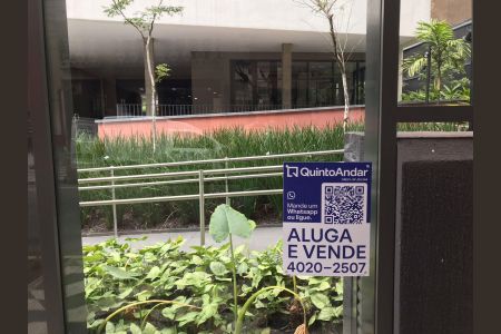 Apartamento à venda com 25m², 1 quarto e sem vaga Apartamento à venda com 25m², 1 quarto e sem vagaPlaca