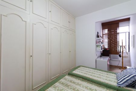 Apartamento à venda com 140m², 3 quartos e 1 vaga Apartamento à venda com 140m², 3 quartos e 1 vagaQuarto 2