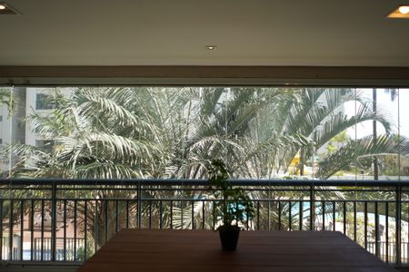 Apartamento para alugar com 149m², 3 quartos e 2 vagasSacada da Sala