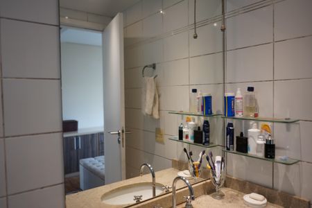 Apartamento para alugar com 149m², 3 quartos e 2 vagasBanheiro da Suíte