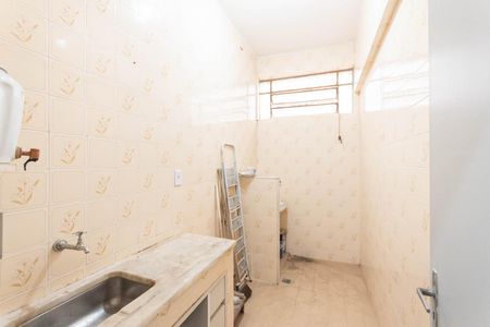 Apartamento à venda com 42m², 1 quarto e sem vagaCozinha e Área de Serviço