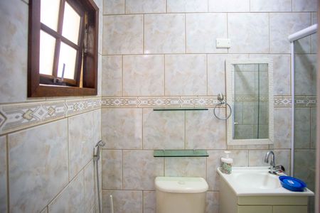 Casa à venda com 198m², 3 quartos e 2 vagasBanheiro da Suíte 2