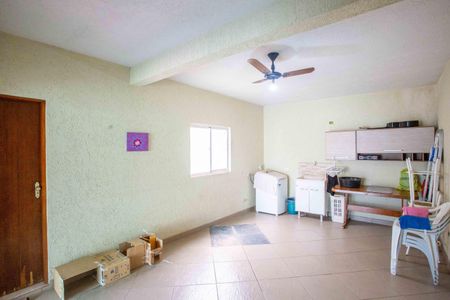 Casa à venda com 198m², 3 quartos e 2 vagasÁrea de Serviço