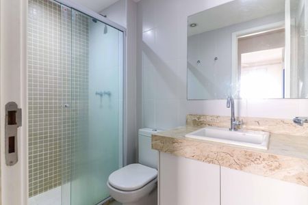 Apartamento à venda com 58m², 2 quartos e 1 vaga Apartamento à venda com 58m², 2 quartos e 1 vagaBanheiro Social
