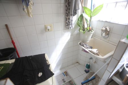 Apartamento à venda com 57m², 2 quartos e 1 vagaÁrea de Serviço