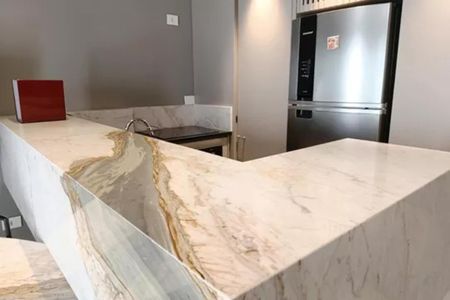 Apartamento à venda com 80m², 1 quarto e 1 vaga