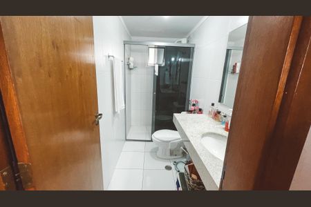 Apartamento à venda com 95m², 4 quartos e 2 vagas Apartamento à venda com 95m², 4 quartos e 2 vagasBanheiro