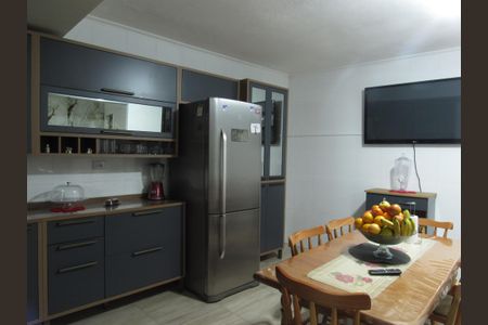 Casa à venda com 220m², 3 quartos e 2 vagasCozinha