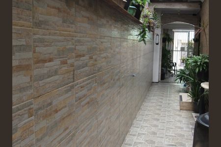 Casa à venda com 220m², 3 quartos e 2 vagasÁrea externa