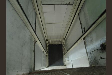 Casa à venda com 220m², 3 quartos e 2 vagasQuarto 1/ Elevador