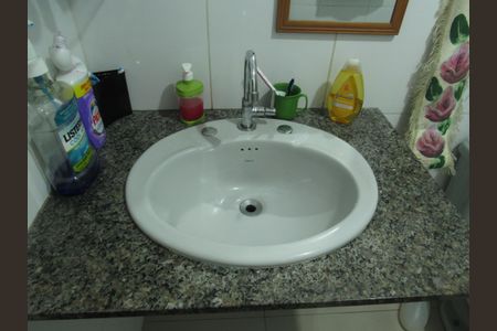 Casa à venda com 220m², 3 quartos e 2 vagasBanheiro Social 1