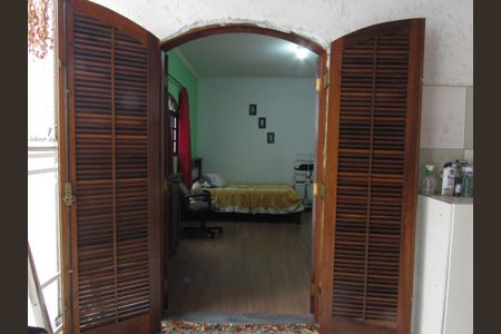 Casa à venda com 220m², 3 quartos e 2 vagasQuarto 1