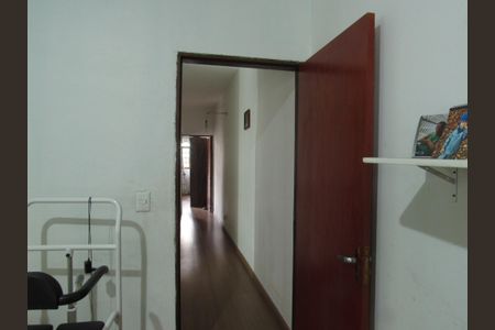 Casa à venda com 220m², 3 quartos e 2 vagasQuarto 1