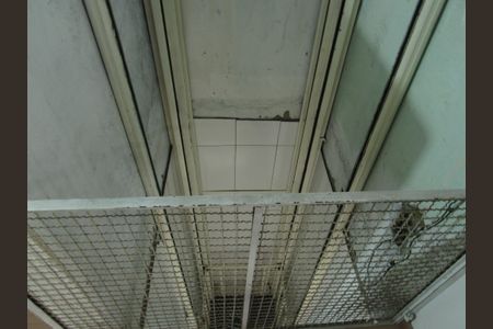 Casa à venda com 220m², 3 quartos e 2 vagasQuarto 1/ Elevador