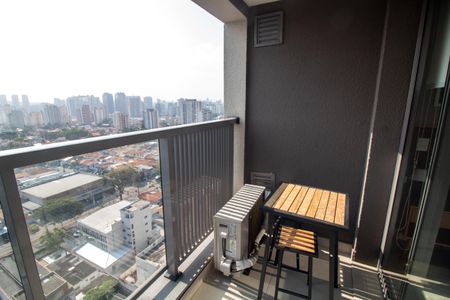 Apartamento à venda com 25m², 1 quarto e sem vaga Apartamento à venda com 25m², 1 quarto e sem vagaTerraço