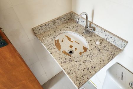 Apartamento à venda com 100m², 2 quartos e 1 vaga Apartamento à venda com 100m², 2 quartos e 1 vagaBanheiro da Suíte