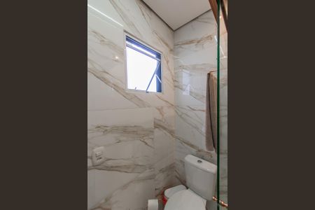 Casa à venda com 115m², 3 quartos e 2 vagasBanheiro da Suíte 3