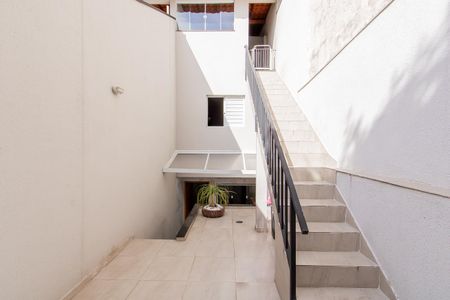 Casa à venda com 115m², 3 quartos e 2 vagasQuintal