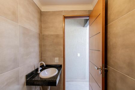 Casa à venda com 115m², 3 quartos e 2 vagasBanheiro de serviço