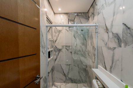 Casa à venda com 115m², 3 quartos e 2 vagasBanheiro Social