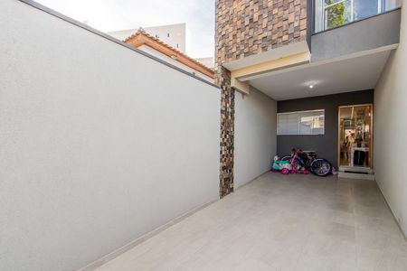 Casa à venda com 115m², 3 quartos e 2 vagasGaragem
