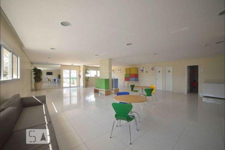 Apartamento à venda com 58m², 2 quartos e 1 vagaÁrea comum