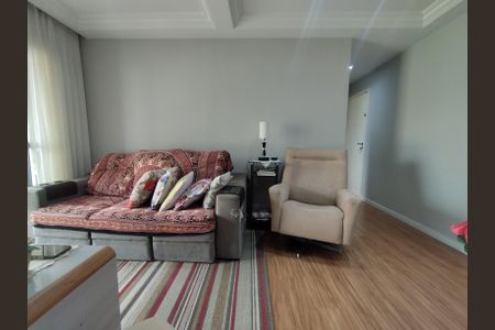 Apartamento à venda com 75m², 3 quartos e 1 vaga Apartamento à venda com 75m², 3 quartos e 1 vagaSala