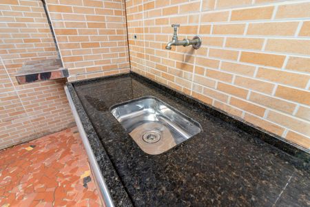 Casa à venda com 400m², 4 quartos e 8 vagas Casa à venda com 400m², 4 quartos e 8 vagasQuintal - Churrasqueira