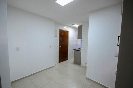 Apartamento para alugar com 50m², 2 quartos e sem vaga Apartamento para alugar com 50m², 2 quartos e sem vagaCozinha