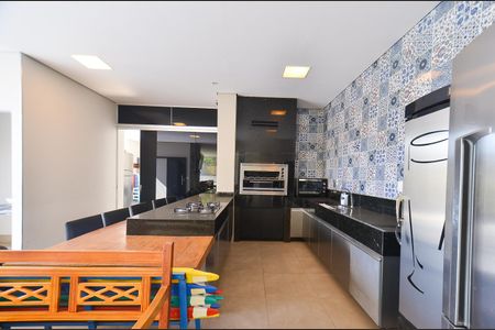 Apartamento à venda com 180m², 4 quartos e 4 vagasÁrea comum - Churrasqueira
