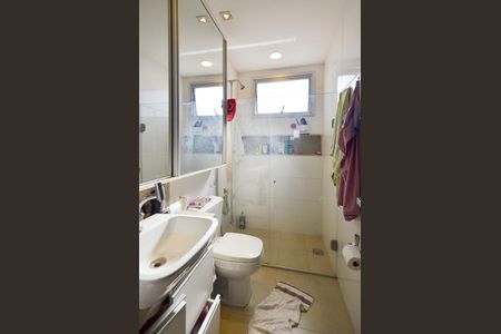 Apartamento à venda com 180m², 4 quartos e 4 vagasBanheiro Social