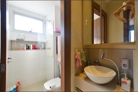 Apartamento à venda com 180m², 4 quartos e 4 vagasBanheiro da Suíte 3