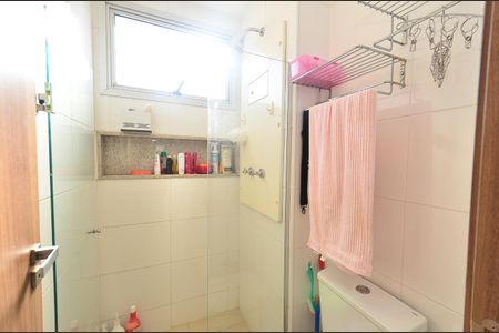 Apartamento à venda com 180m², 4 quartos e 4 vagasBanheiro da Suíte 3