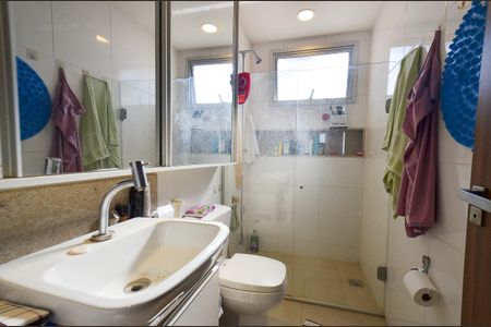 Apartamento à venda com 180m², 4 quartos e 4 vagasBanheiro Social