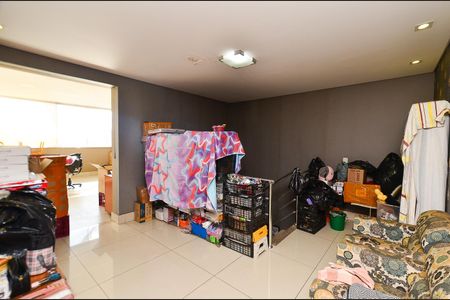 Apartamento à venda com 180m², 4 quartos e 4 vagasCobertura - Sala