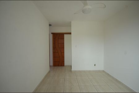 Apartamento para alugar com 60m², 2 quartos e 1 vagaSala