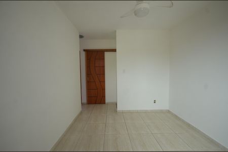 Apartamento para alugar com 60m², 2 quartos e 1 vagaSala