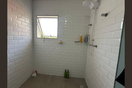 Casa à venda com 360m², 4 quartos e sem vaga Casa à venda com 360m², 4 quartos e sem vagaBanheiro da Suíte